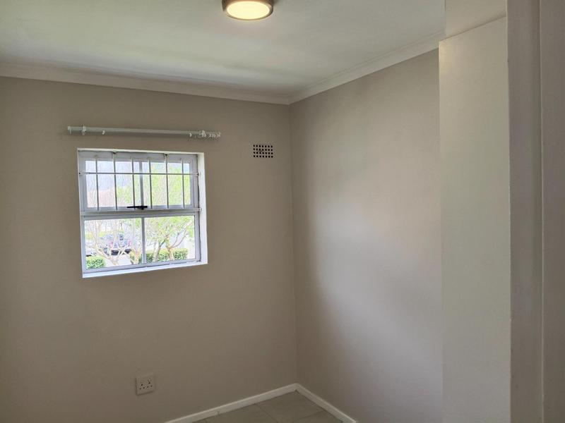 2 Bedroom Property for Sale in Pinelands Western Cape